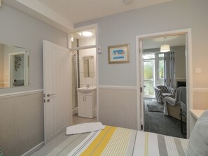 1 sovrum, individuell inredning, unika möbler och gratis wi-fi