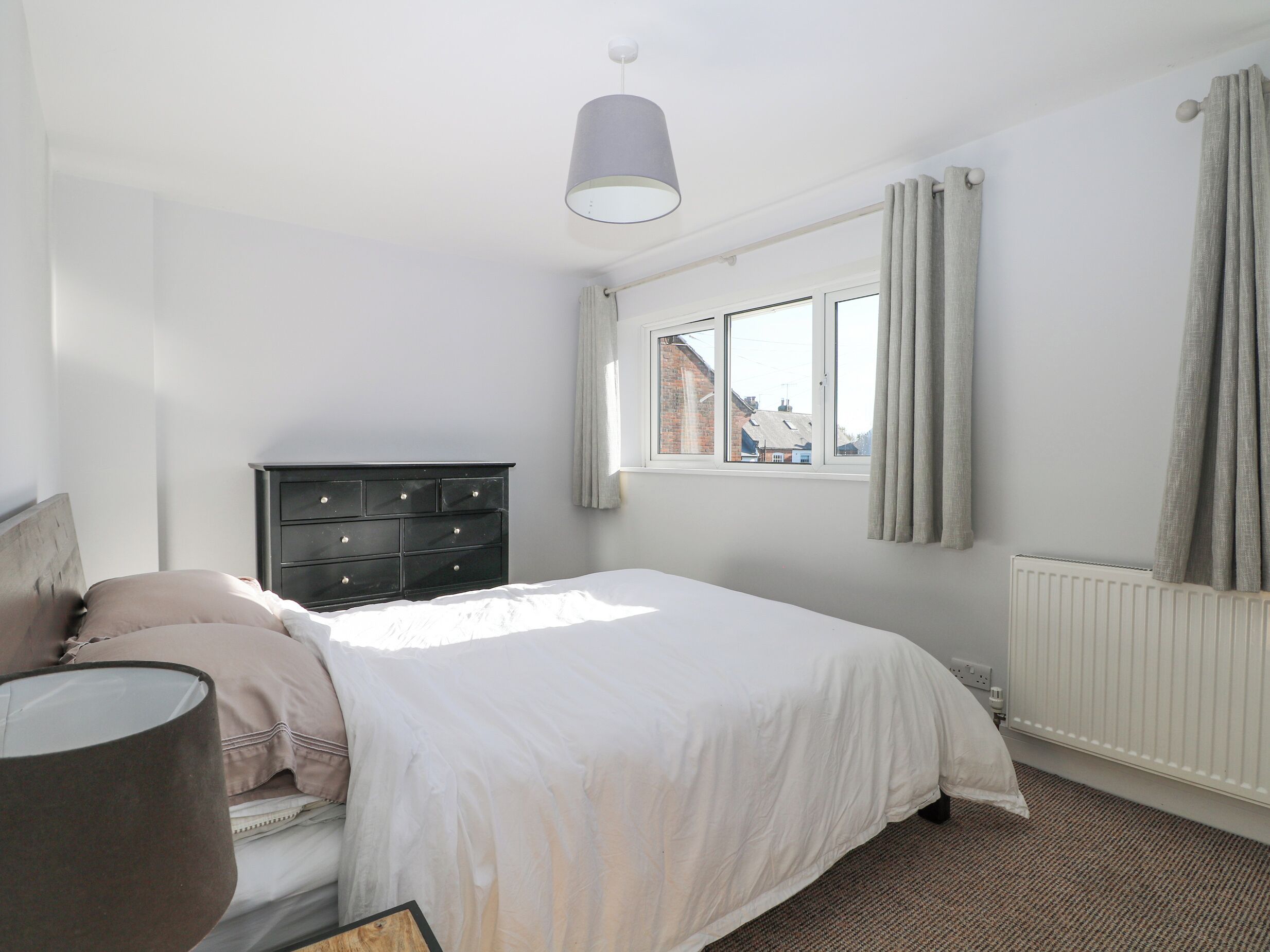 2 sovrum, individuell inredning, unika möbler och gratis wi-fi