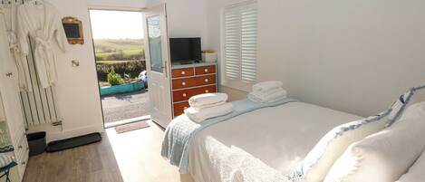 1 室のベッドルーム、客室ごとに異なる装飾、客室ごとに異なるインテリア、WiFi (無料)