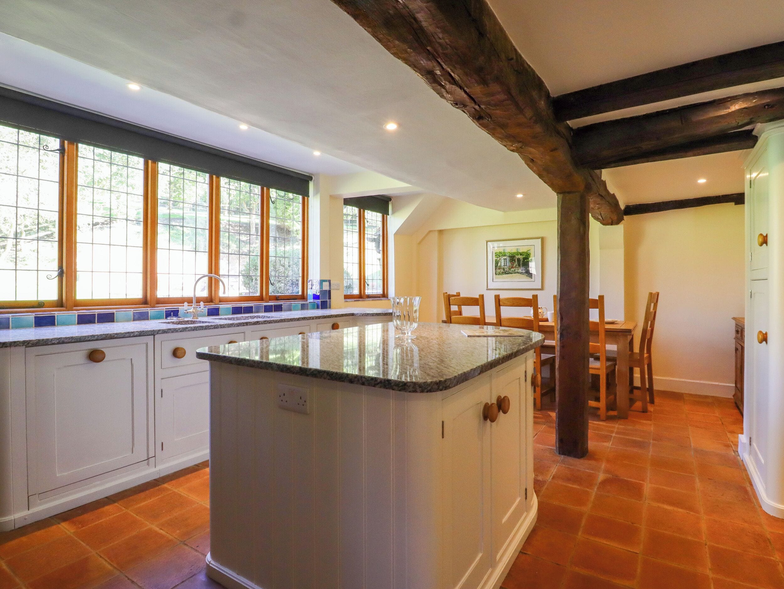 ตู้เย็น, เครื่องล้างจาน, เครื่องครัว/จาน/ช้อนส้อม