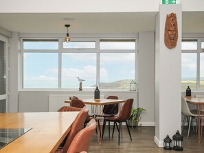 Dining - Atlantic Escape (Bude)