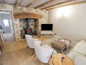 Living area - Lower Pack Horse Cottage (Cheltenham)