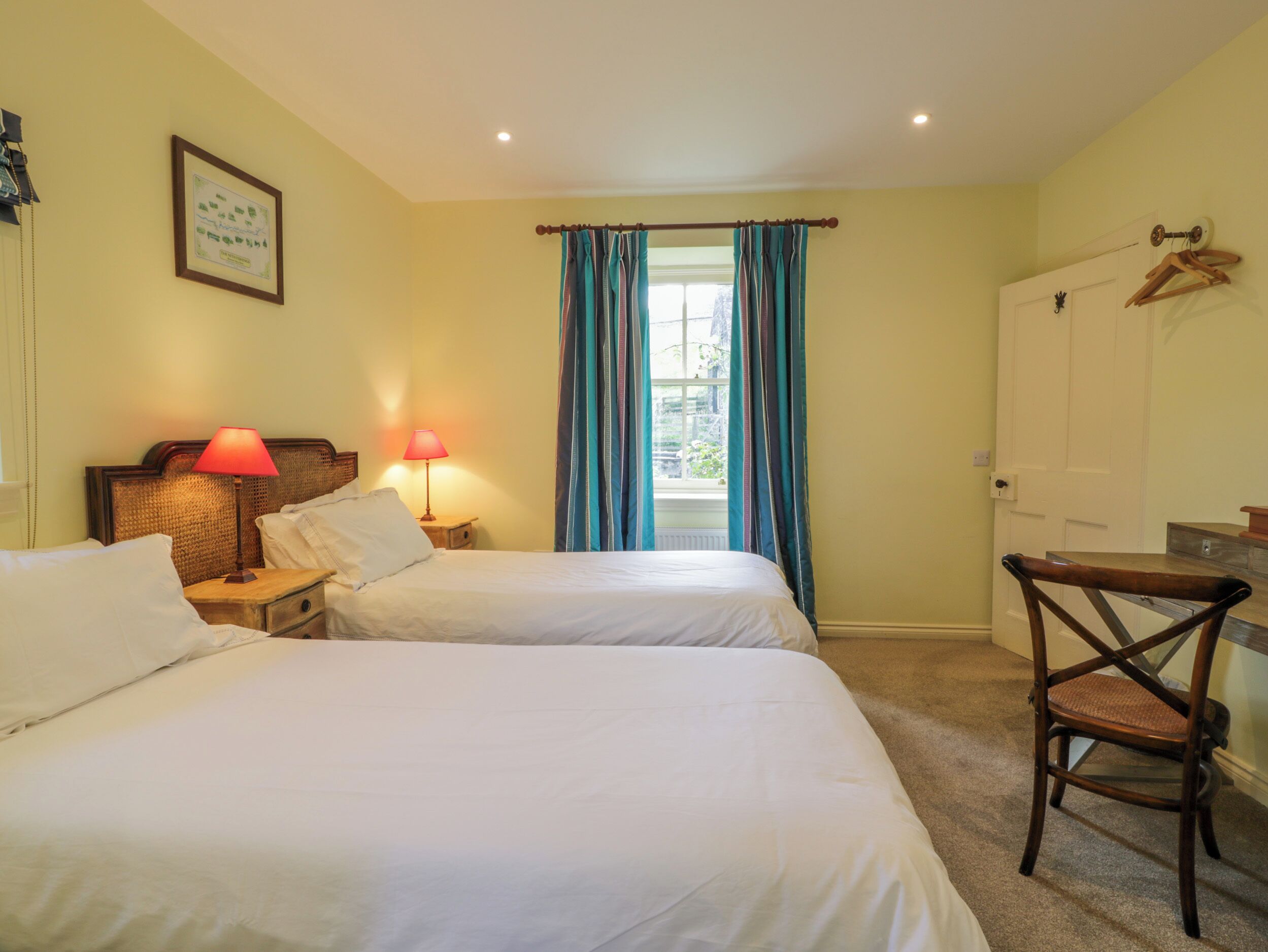 4 chambres, décoration personnalisée, ameublement personnalisé