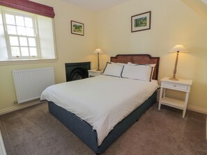 4 yatak odası, ayrı ayrı dekore edilmiş, ayrı ayrı döşenmiş 