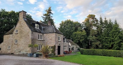 Danby Lodge