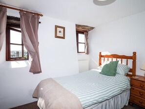 Cottage | 2 bedrooms, individually decorated, individually furnished, free WiFi - The Dairy (Liskeard)