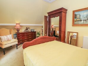 4 bedrooms, individually decorated, individually furnished, free WiFi - The Old Coach House (Buxton)