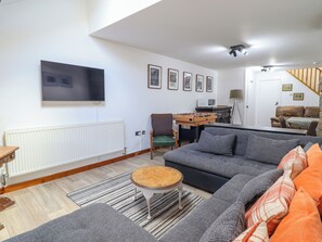 Living area - Hayloft Barn (Blaenau Ffestiniog)