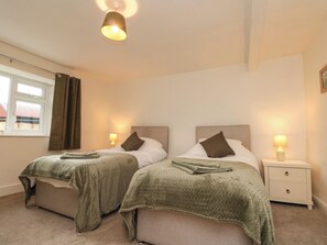 2 bedrooms, individually decorated, individually furnished, free WiFi - Bellmanear Farm Cottage (Malton)