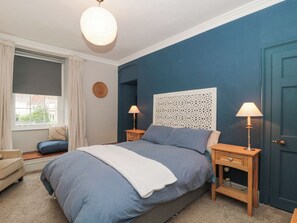 4 bedrooms, individually decorated, individually furnished, free WiFi - Humphreston House (Bristol)