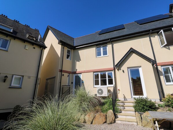 Exterior - Sea La Vie (St Ives)