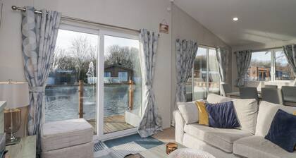 The Three Bears Lodge, Coniston Drive 11