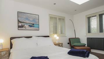 4 chambres, décoration personnalisée, ameublement personnalisé