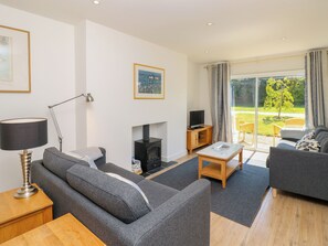 Living area - Whitfield P10 (Yarmouth)