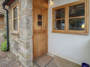 Exterior detail - New Inn Cottage (Church Stretton)