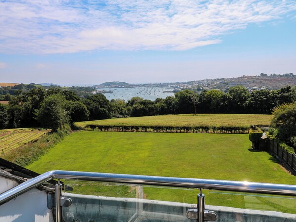 Property grounds - The Crows Nest (Falmouth)