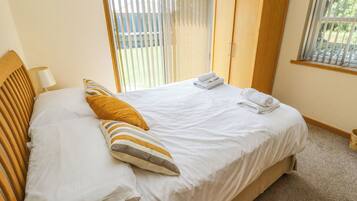 2 bedrooms, individually decorated, individually furnished, free WiFi