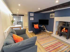 Living area - Timekeeper's Cottage (Carnforth)