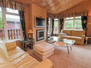 Living area - Borwick Heights 6 (Carnforth)