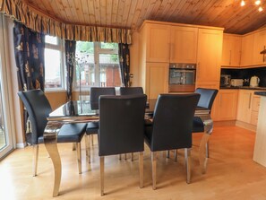 Dining - Borwick Heights 6 (Carnforth)