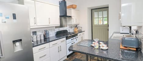 Lavavajillas y utensilios de cocina