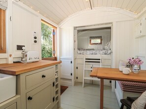 1 slaapkamer, individueel gedecoreerd, individueel gemeubileerd