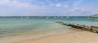 Jamestown 5