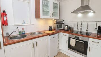 Fridge, dishwasher, electric kettle, toaster