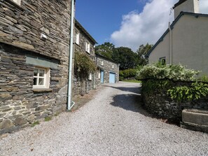 Property grounds - The Granary (Ambleside)