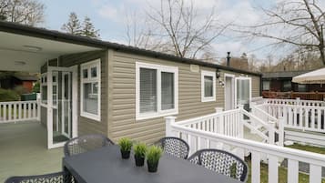 Cottage | Outdoor dining