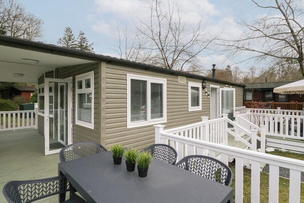 Cottage | Outdoor dining