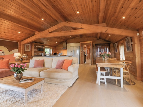 ๊ฑฐ์ค ๊ณต๊ฐ