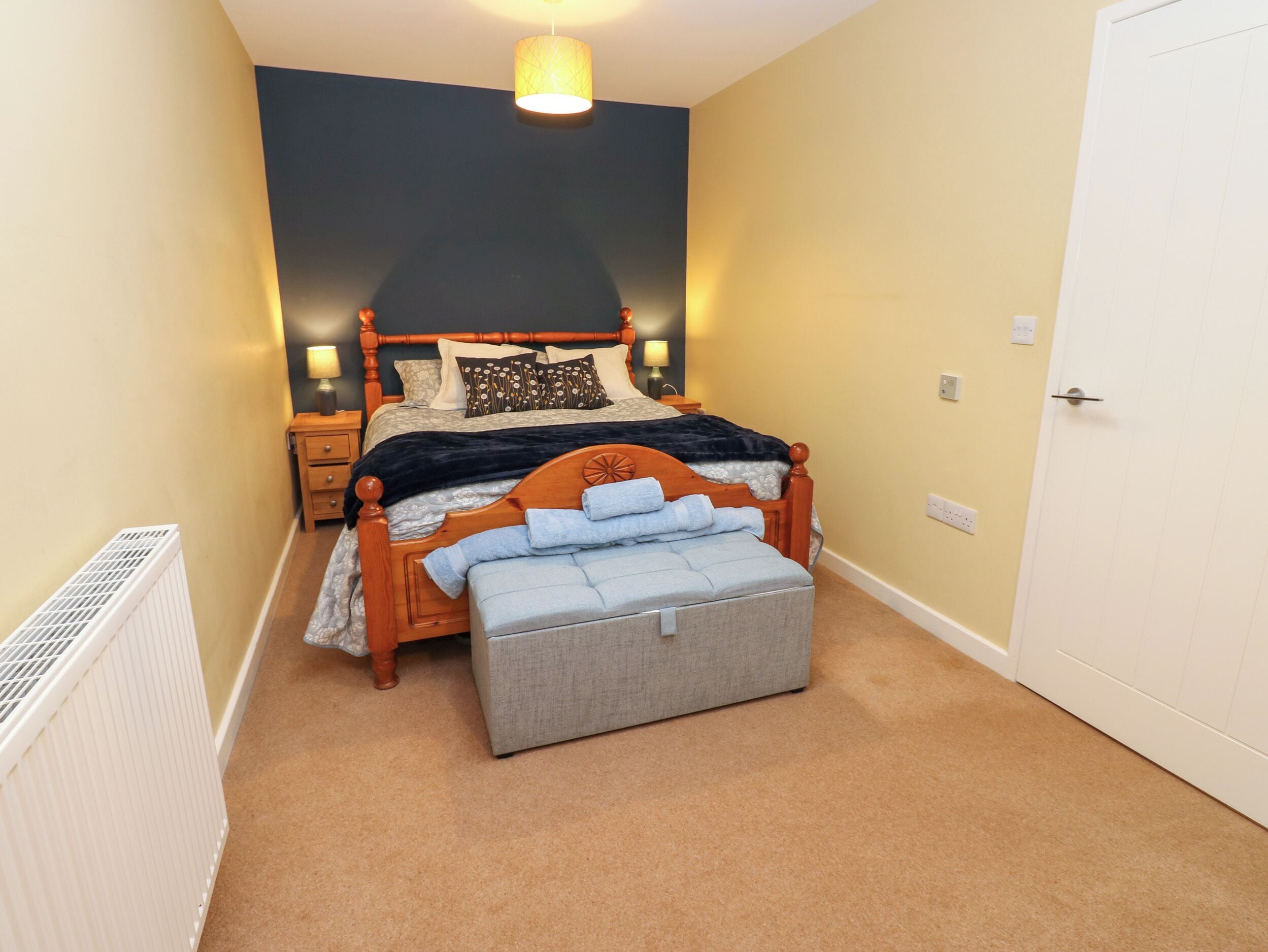 1 dormitorio, decoración individual, mobiliario individual y wifi gratis