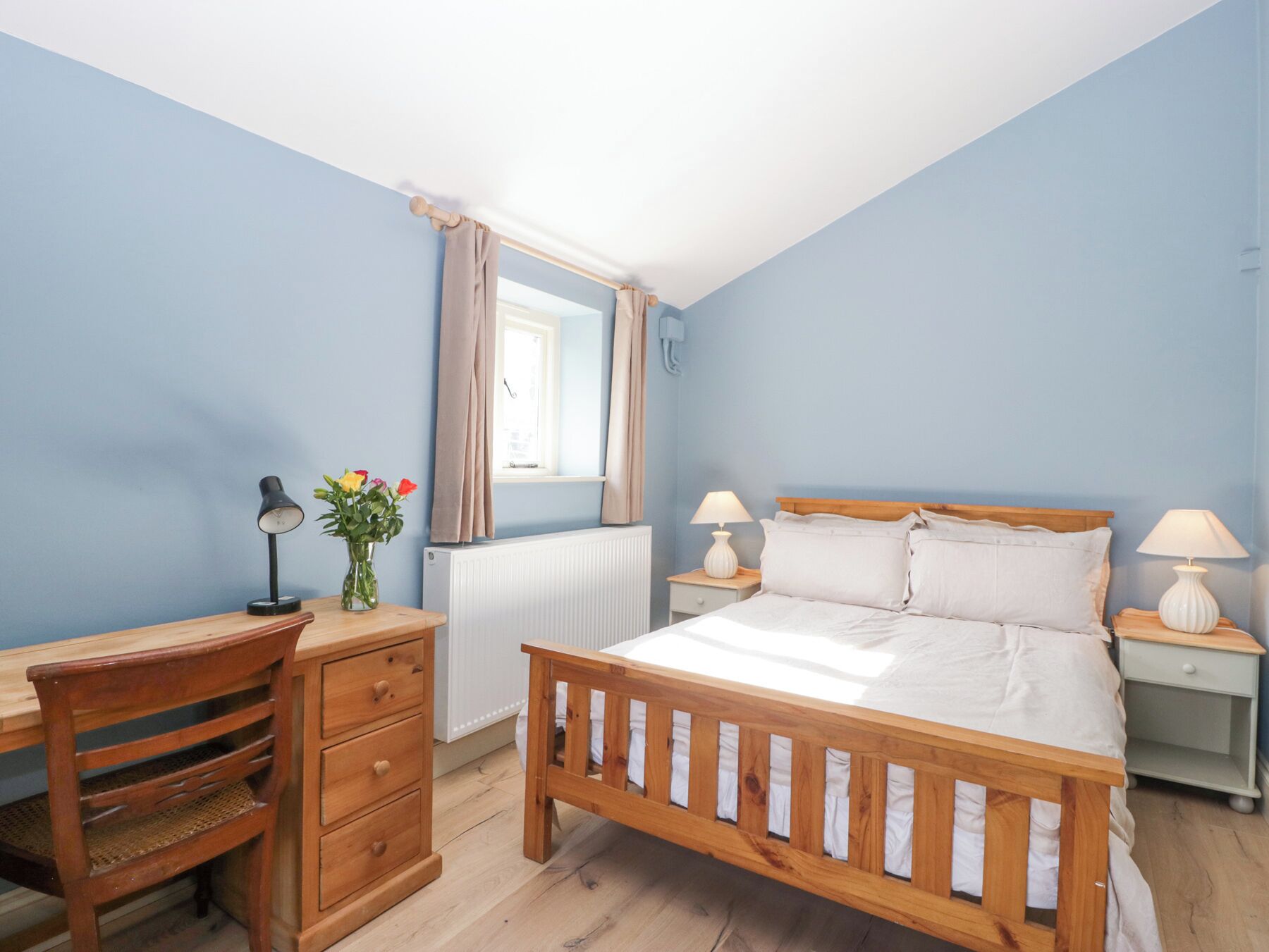 5 habitaciones, decoración personalizada y muebles diferentes 