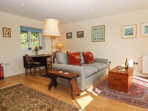 Living area - The Wheelhouse (Honiton)