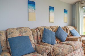 Interior - High Cove (Wadebridge)