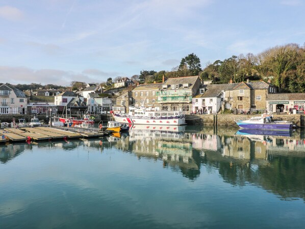 Marina - Porthcothan Bay (Padstow)