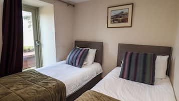 2 bedrooms, individually decorated, individually furnished, free WiFi