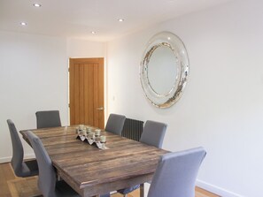 Cottage | Dining - Old Police House (Salcombe)
