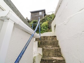 Property grounds - Penhaven (Helston)