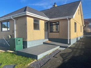 Exterior - Morannedd (Pwllheli)