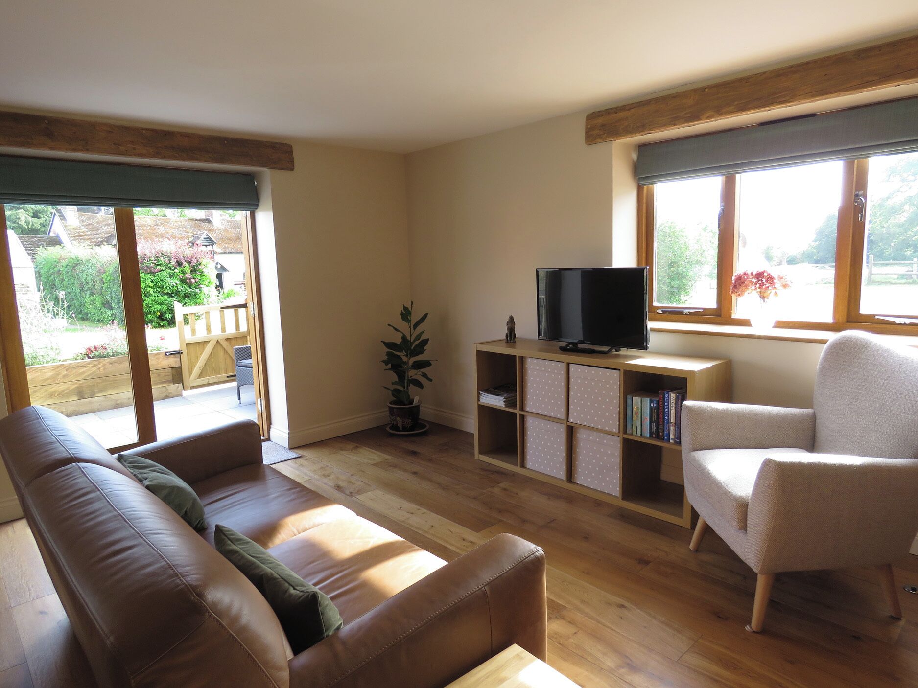 Cottage | Living area