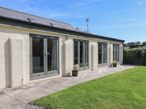 Exterior - Binneford Barn (Crediton)