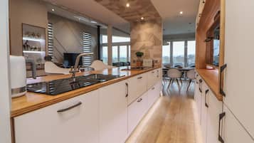 Fridge, dishwasher, electric kettle, toaster