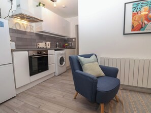 Fridge, electric kettle, cookware/dishes/utensils - 10 Bay View Court (Lyme Regis)