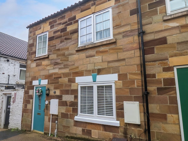1 Johnson's Yard - North Yorkshire