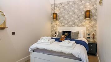 1 chambre, décor unique, ameublement unique, accès au Wi-Fi (inclus)