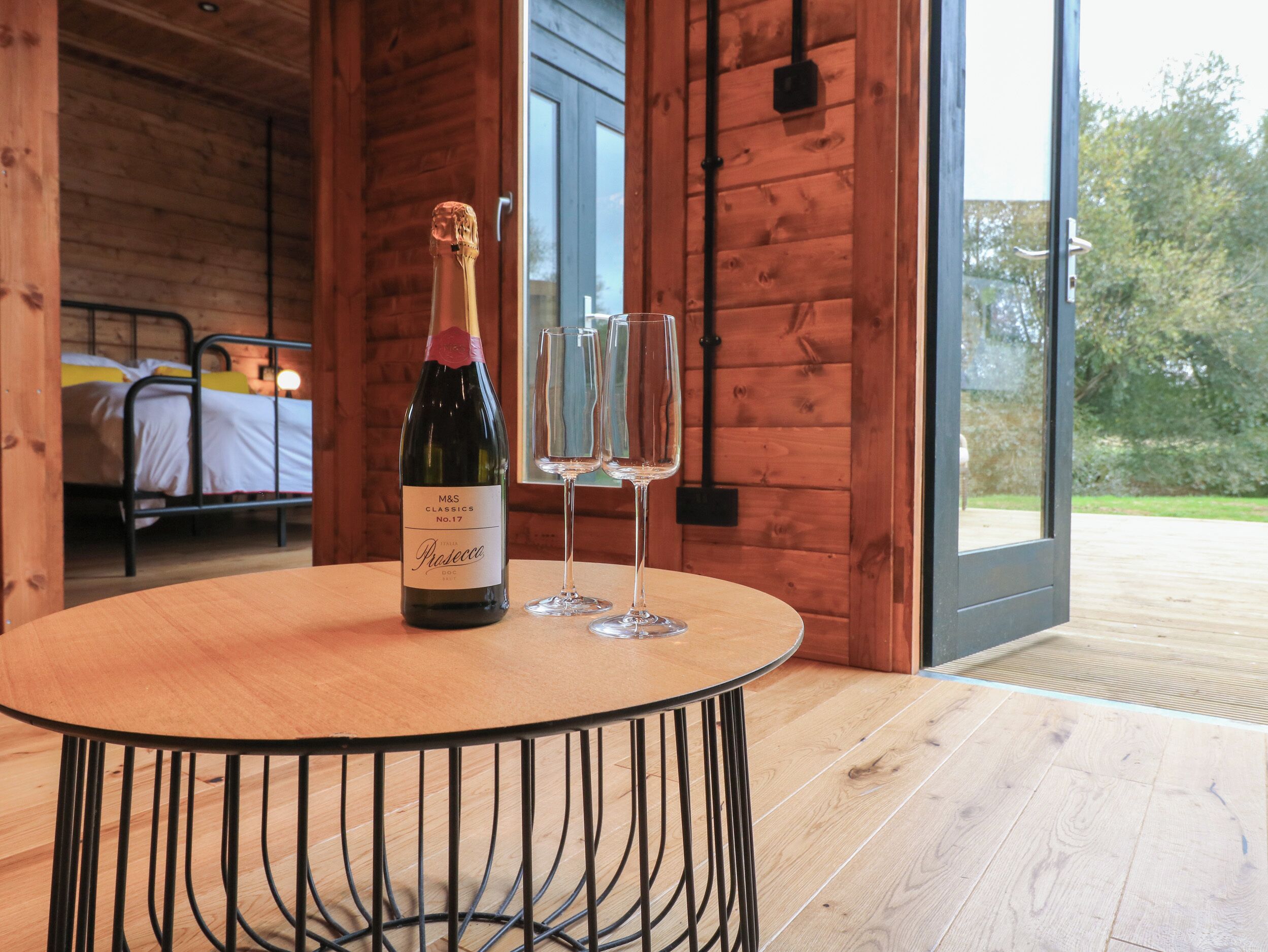 2 多间卧室、特色装修、特色家居、免费 WiFi