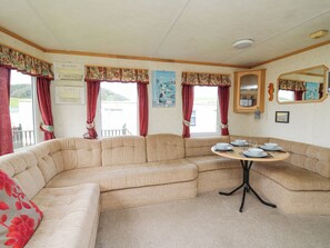 Living area - D12 Treetops (Aberystwyth)