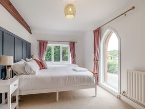 6 bedrooms, individually decorated, individually furnished, free WiFi - The Old Chapel (Gainsborough)
